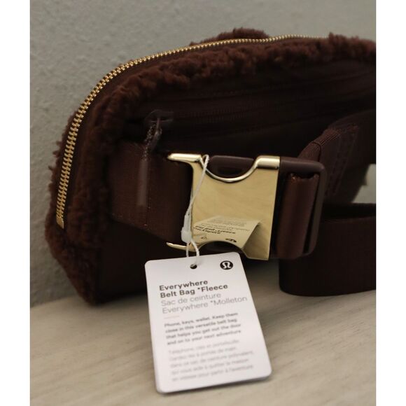 Lululemon LU9B18S Women's O/S Brown/Gold Everywhere Belt Bag *Fleece - Picture 10 of 16